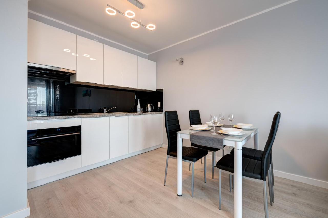 Live & Travel Apartments - Waterlane Island Gdańsk Extérieur photo