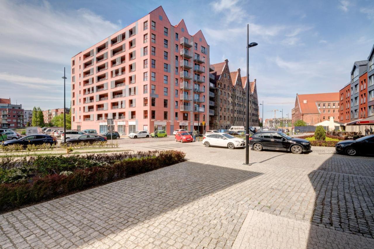 Live & Travel Apartments - Waterlane Island Gdańsk Extérieur photo